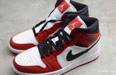 1 AIR “CHICAGO” MID JORDAN 0521